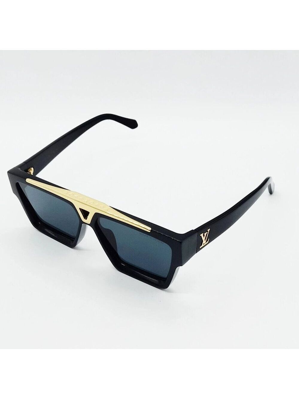 Louis Vuitton Sunglasses Men's Black 489-060225